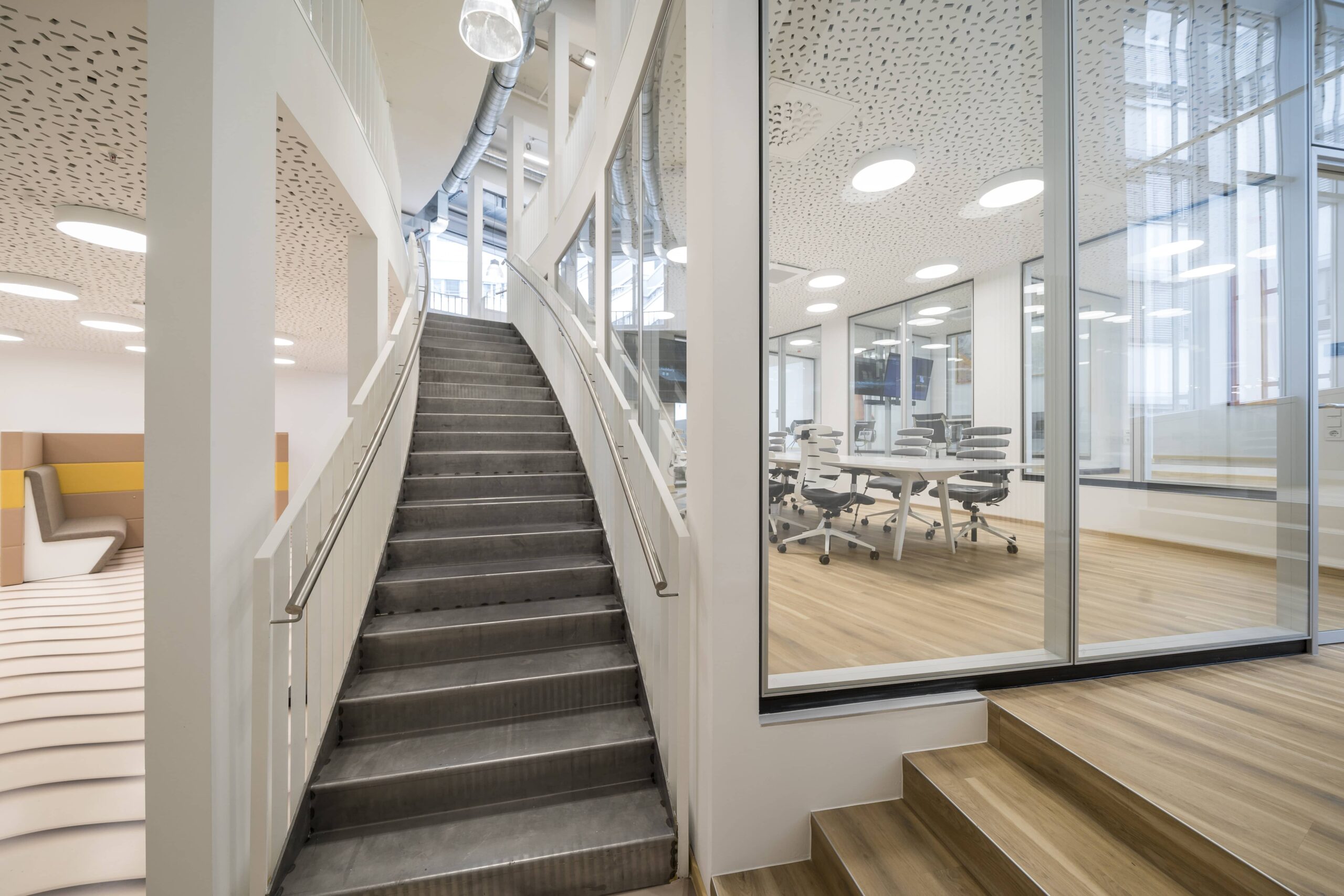 Bürodesign Schmitt Umbau Hörsaal Heidi Property